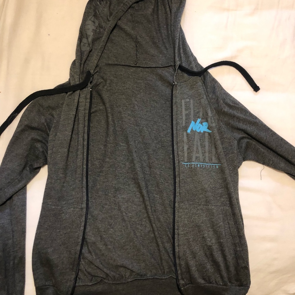 zip up